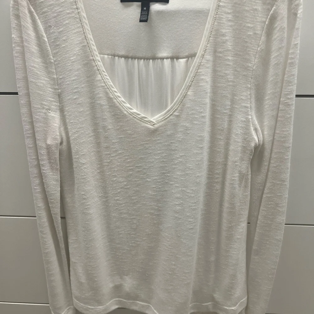 White House Black Market Large long sleeve white lightweight sweater w/lace back